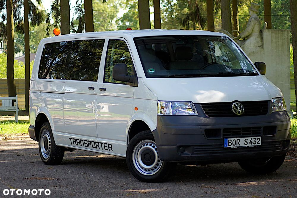 Volkswagen Transporter Caravelle Lang Trendline - 11
