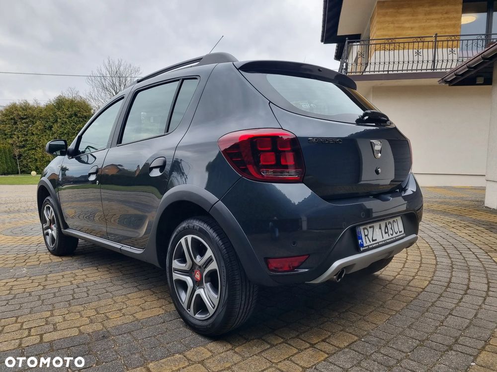 Dacia Sandero Stepway TCe 90 (S&S) Prestige - 4