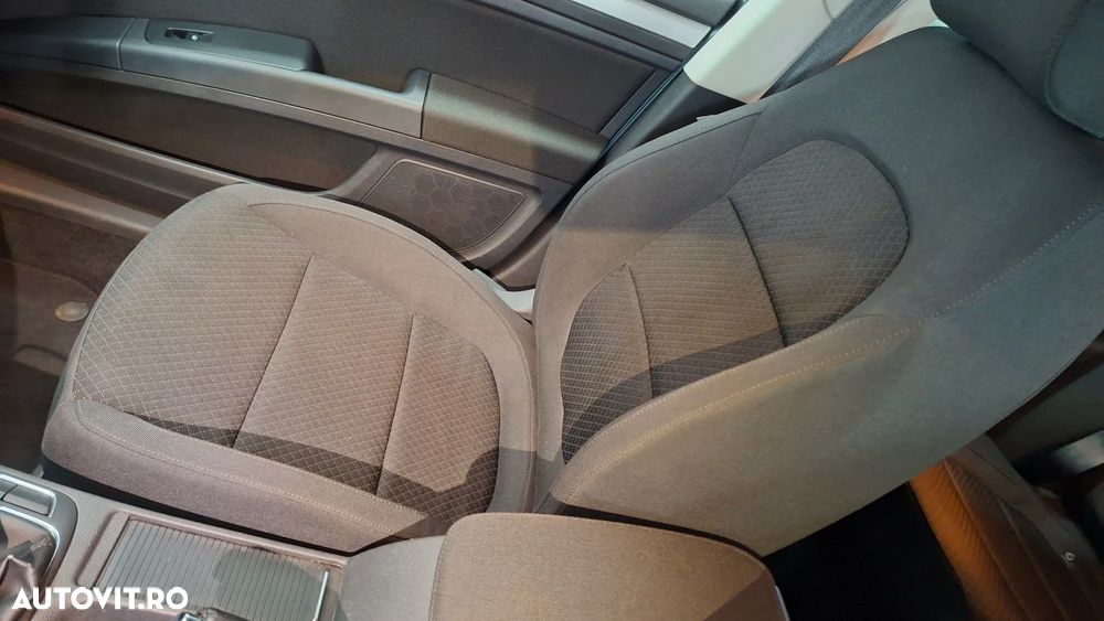 Skoda Superb 2.0 TDI PD Comfort - 12