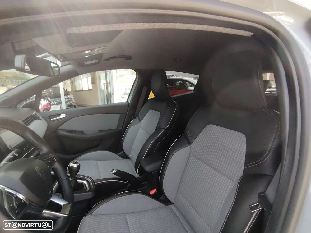 Renault Clio 1.0 TCe Techno - 11