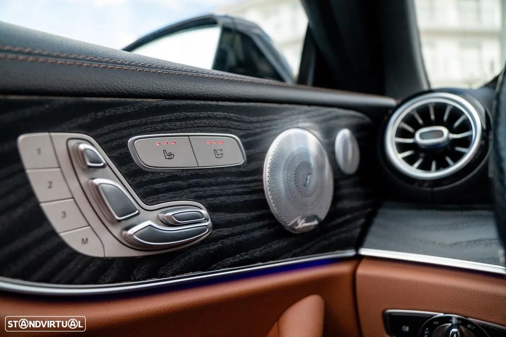 Mercedes-Benz E 220 d 4Matic 9G-TRONIC AMG Line - 15