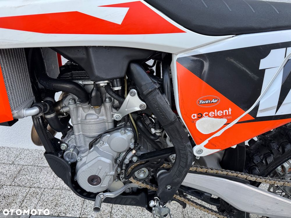 KTM SXF - 11