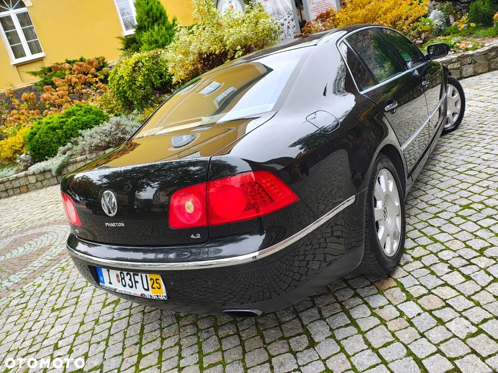 Volkswagen Phaeton - 21
