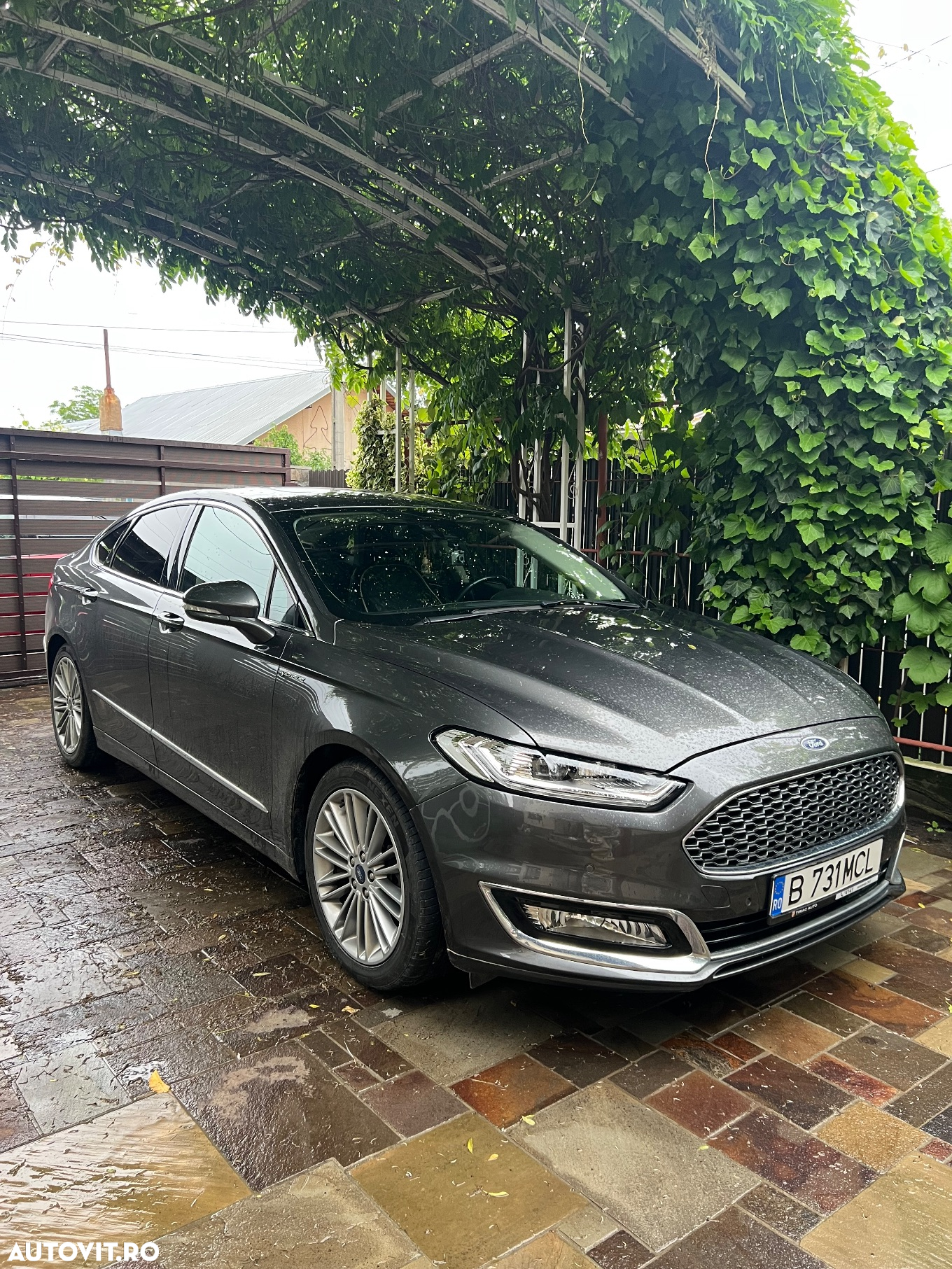 Ford Mondeo 2.0 HEV Vignale - 2