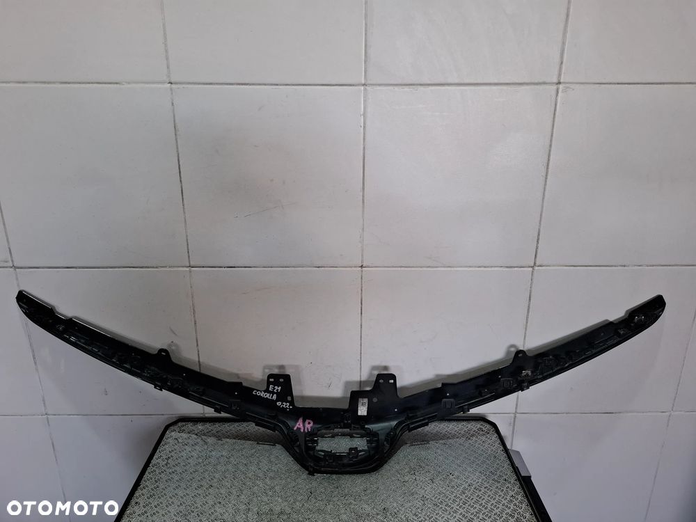 Grill atrapa listwa Toyota Corolla E21 2022 rok nr 5311402580 - 5