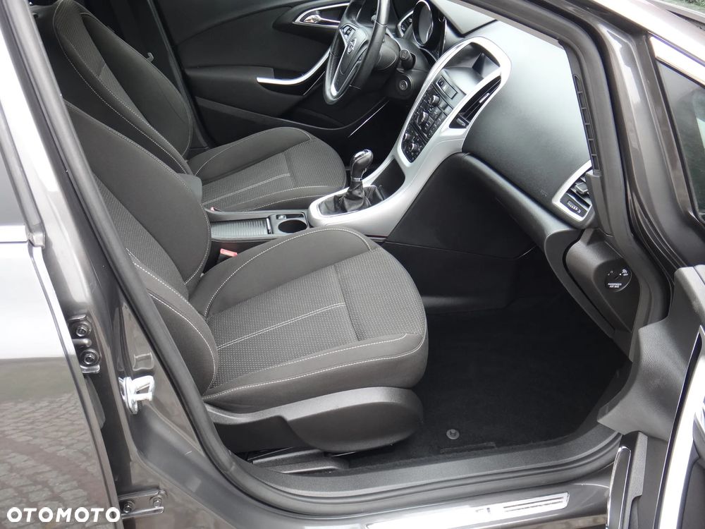 Opel Astra 1.6 Edition Sport - 29