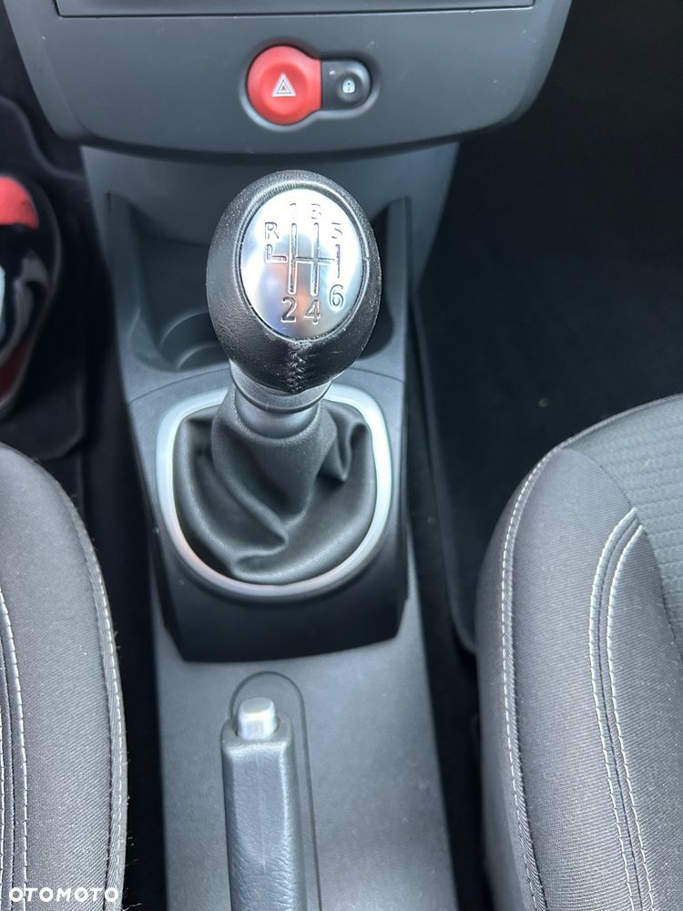 Renault Clio 1.6 16V GT - 14