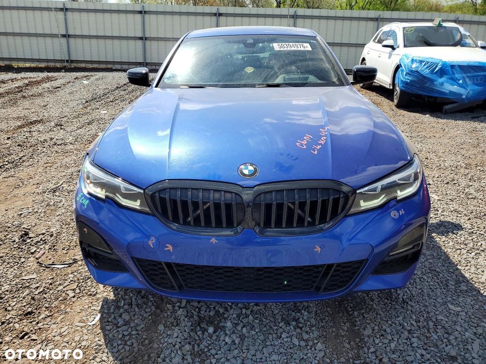BMW Seria 3 330i xDrive M Sport - 2