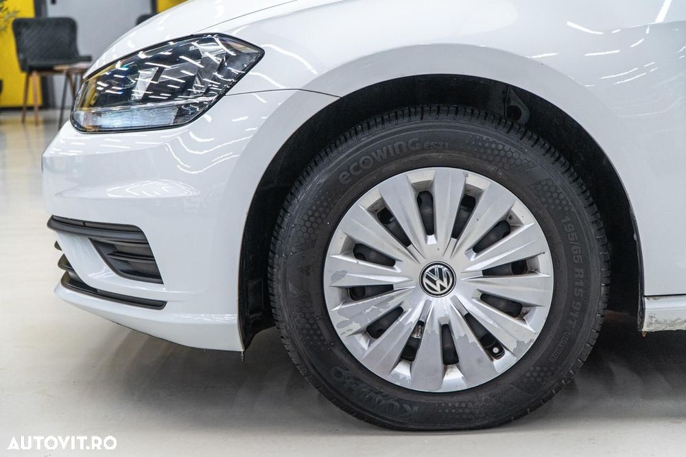 Volkswagen Golf 1.0 TSI BlueMotion Comfortline - 33