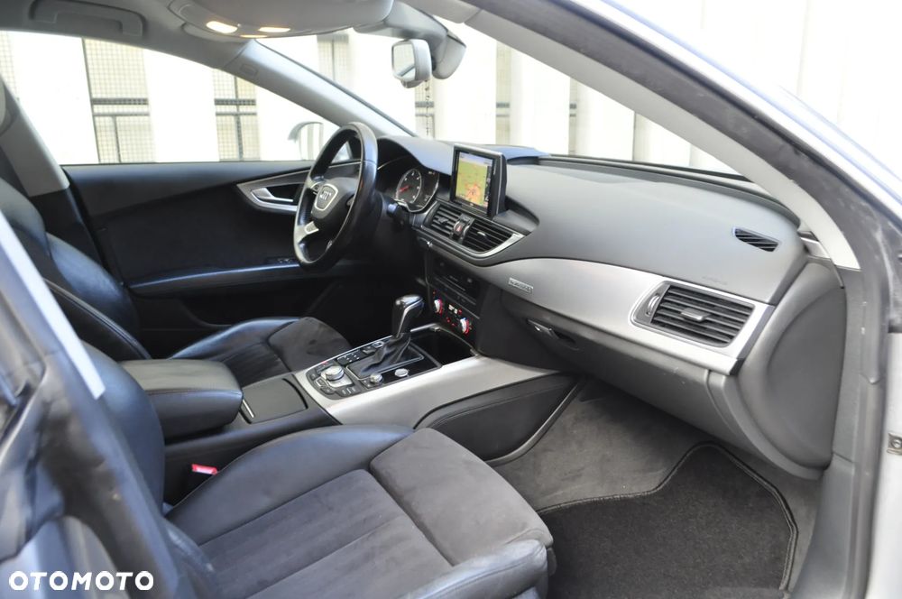 Audi A7 Sportback 3.0 TDI ultra S tronic - 19