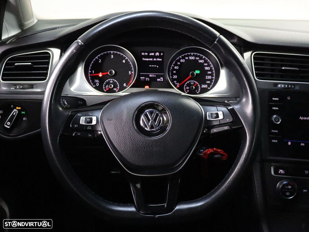 VW Golf Variant 1.6 TDi Confortline DSG - 9