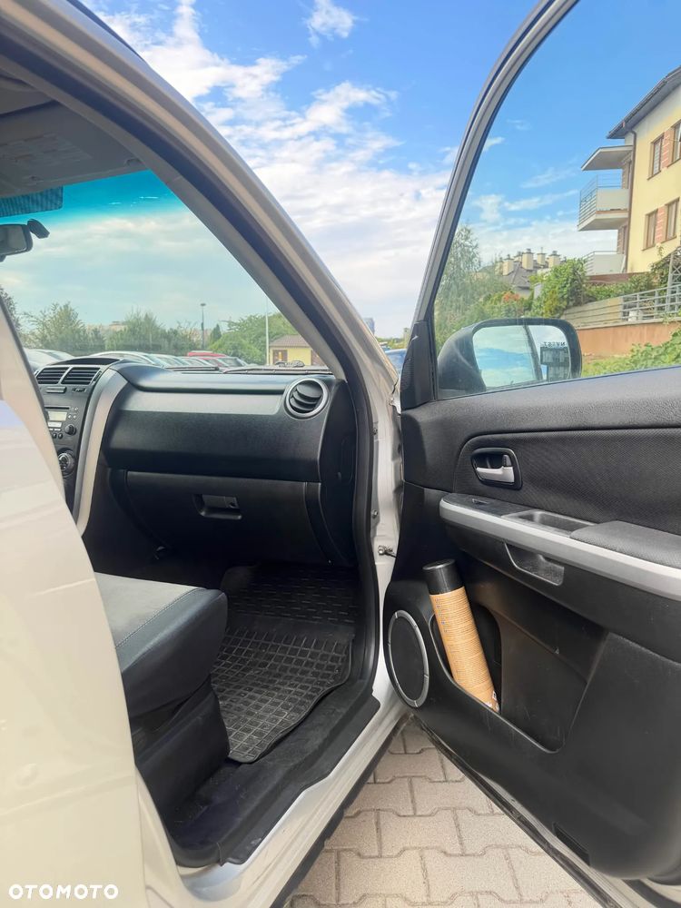 Suzuki Grand Vitara - 19