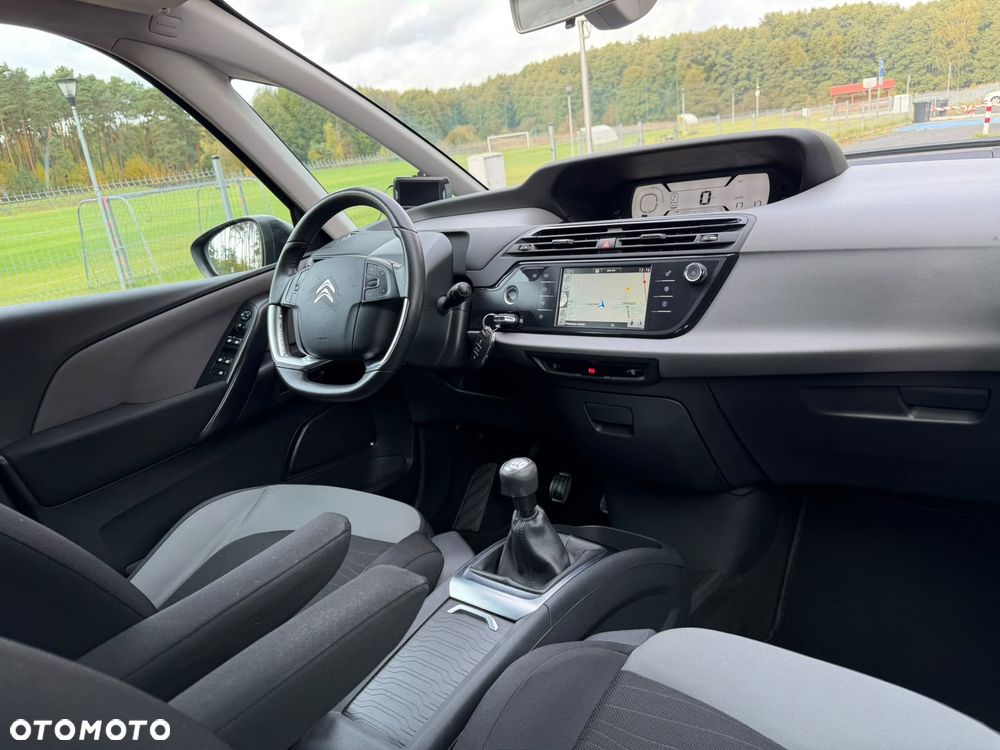 Citroën C4 Picasso - 10