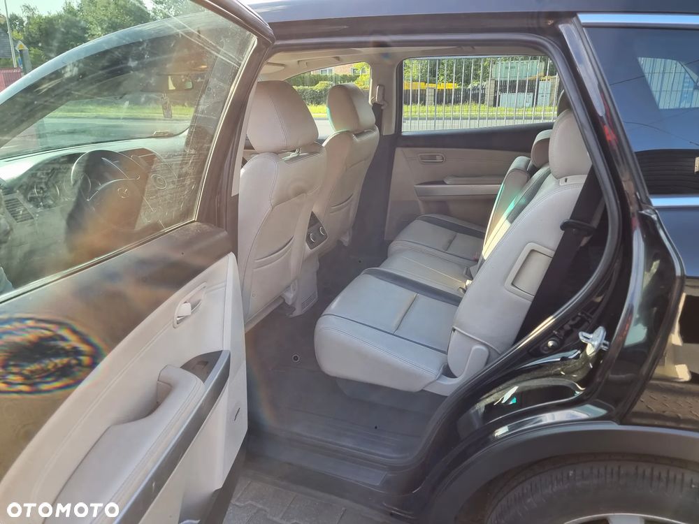 Mazda CX-9 - 16