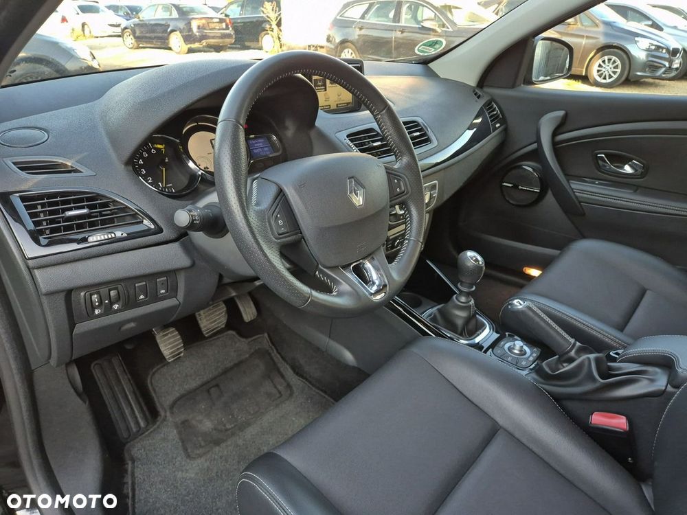 Renault Megane ENERGY TCe 130 BOSE EDITION - 13
