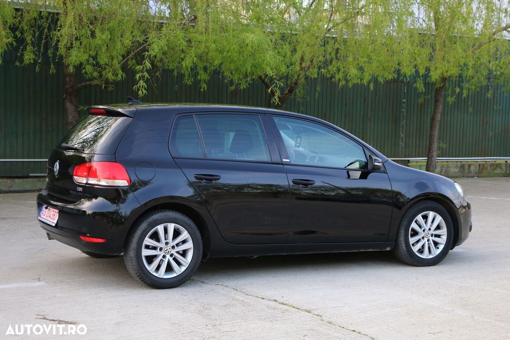 Volkswagen Golf 1.6 BlueTDI Comfortline - 16