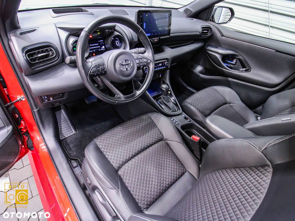 Toyota Yaris Hybrid 1.5 Style - 17