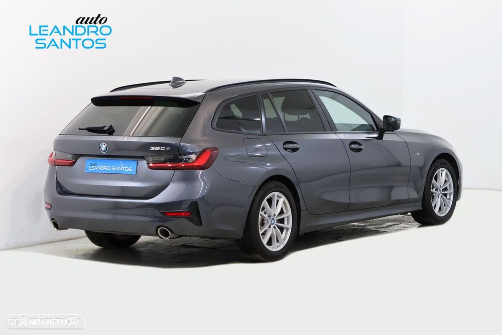 BMW 320 e Auto - 3