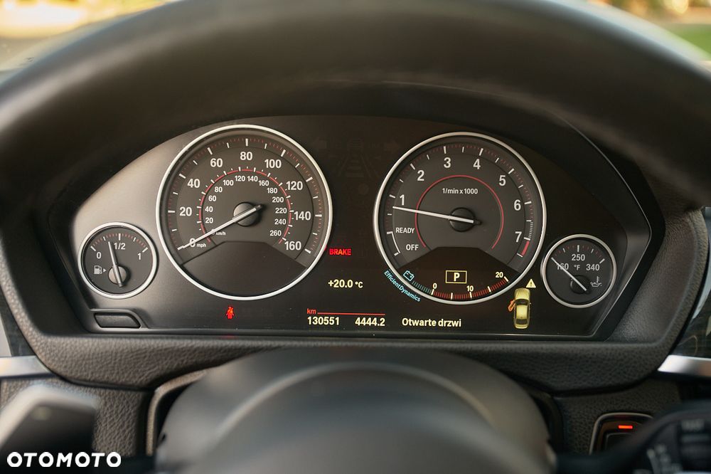 BMW Seria 3 340i xDrive Edition M Sport Shadow - 27