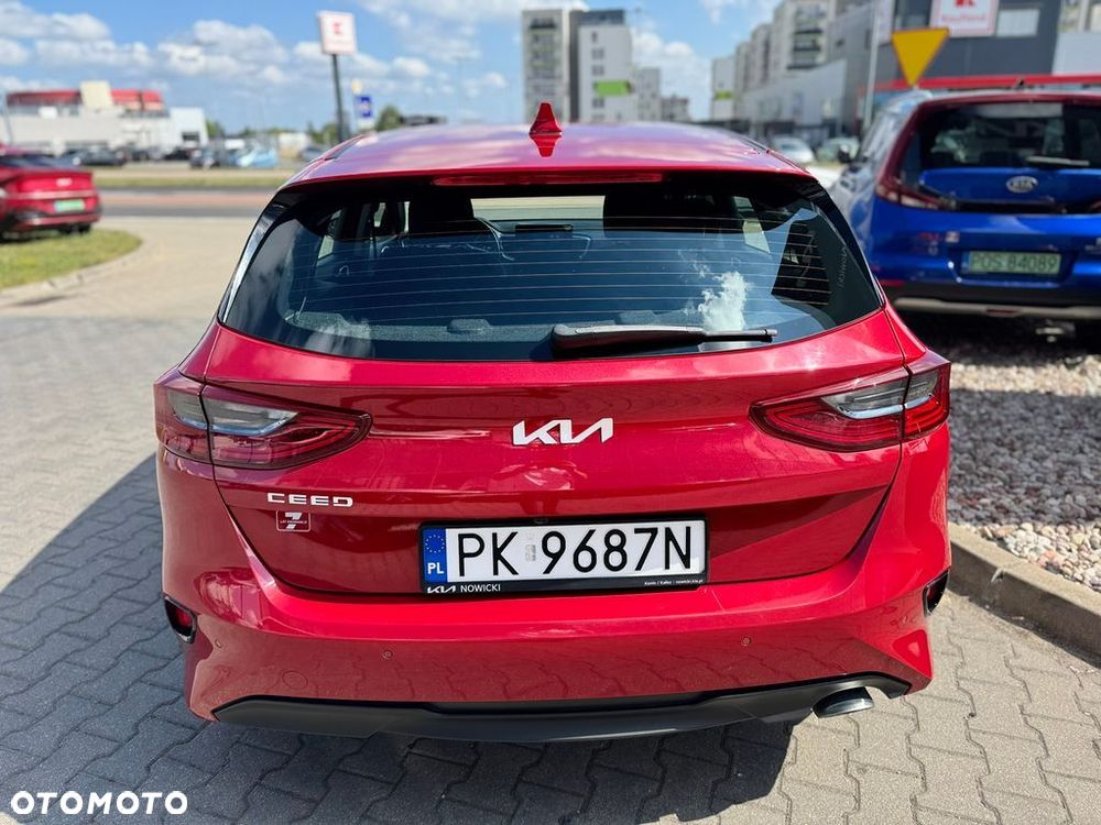 Kia Ceed 1.5 T-GDI M - 4