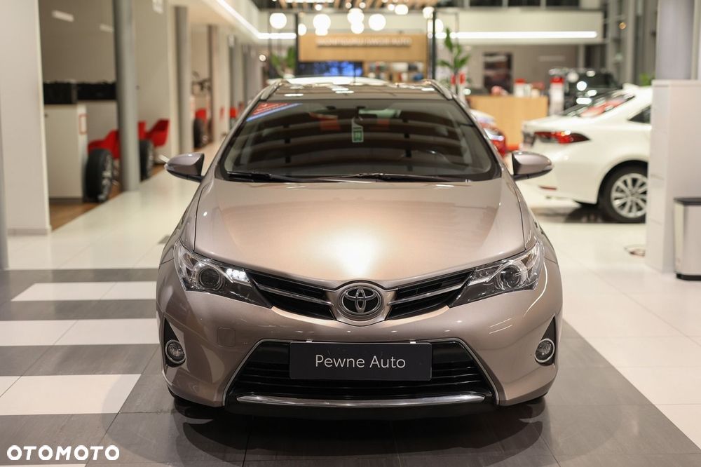Toyota Auris - 3
