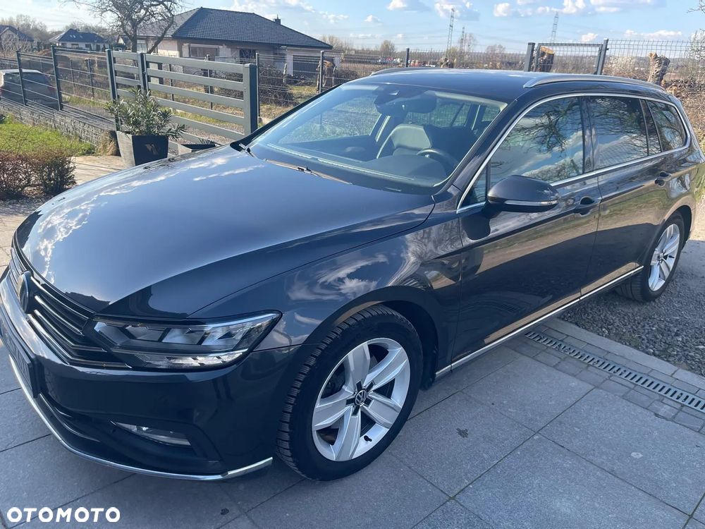 Volkswagen Passat 1.5 TSI EVO Highline DSG - 1