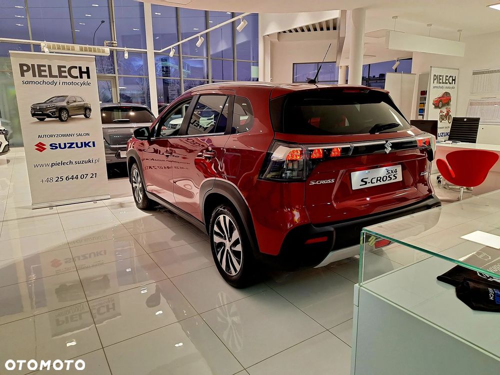 Suzuki S-Cross 1.4 BoosterJet mHEV Elegance SP 4WD - 23