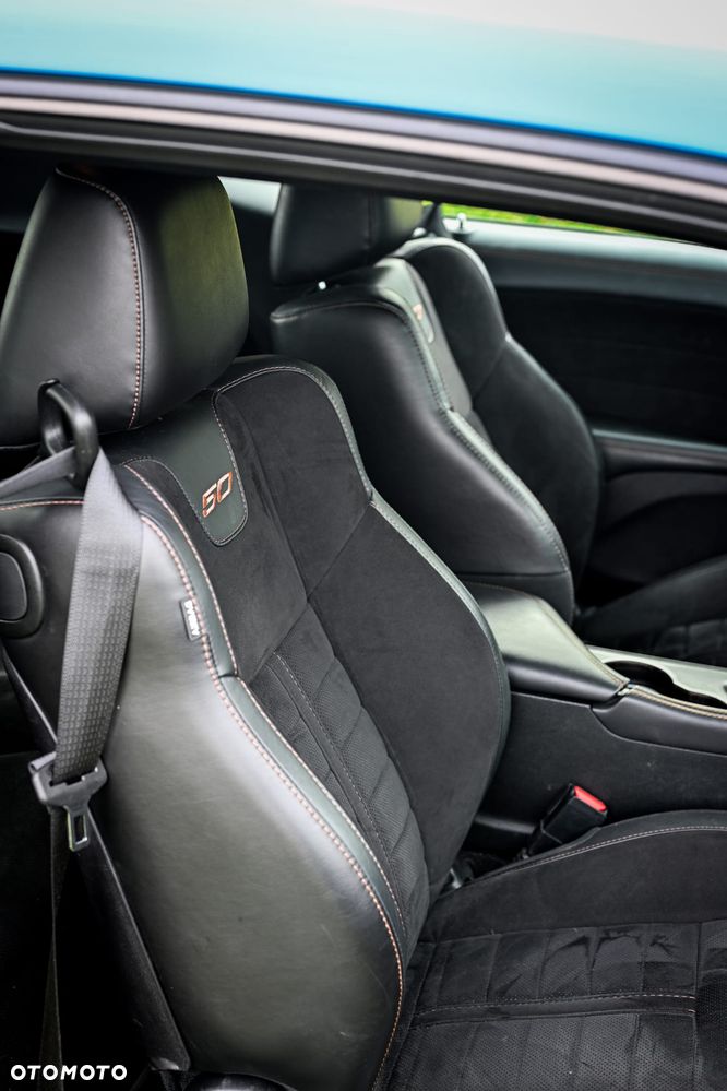 Dodge Challenger 5.7 R/T Shaker - 26