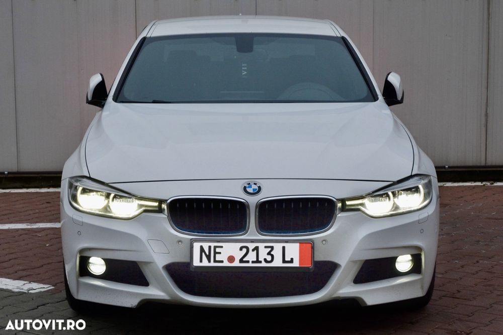 BMW Seria 3 320d Aut. xDrive M Sport - 12