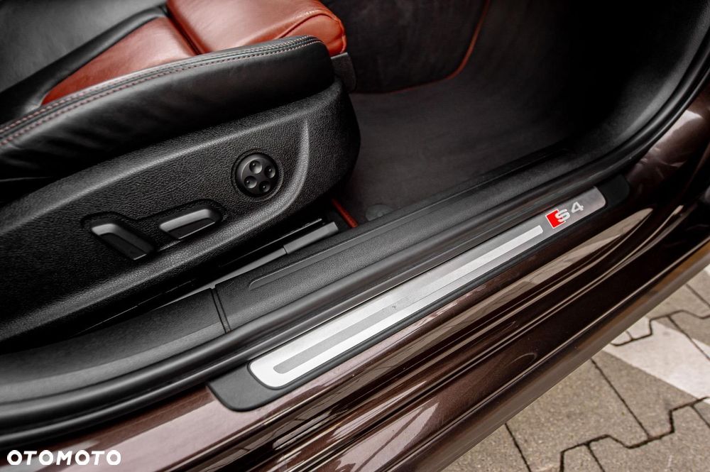 Audi S4 Avant 3.0 TFSI Quattro S tronic - 39