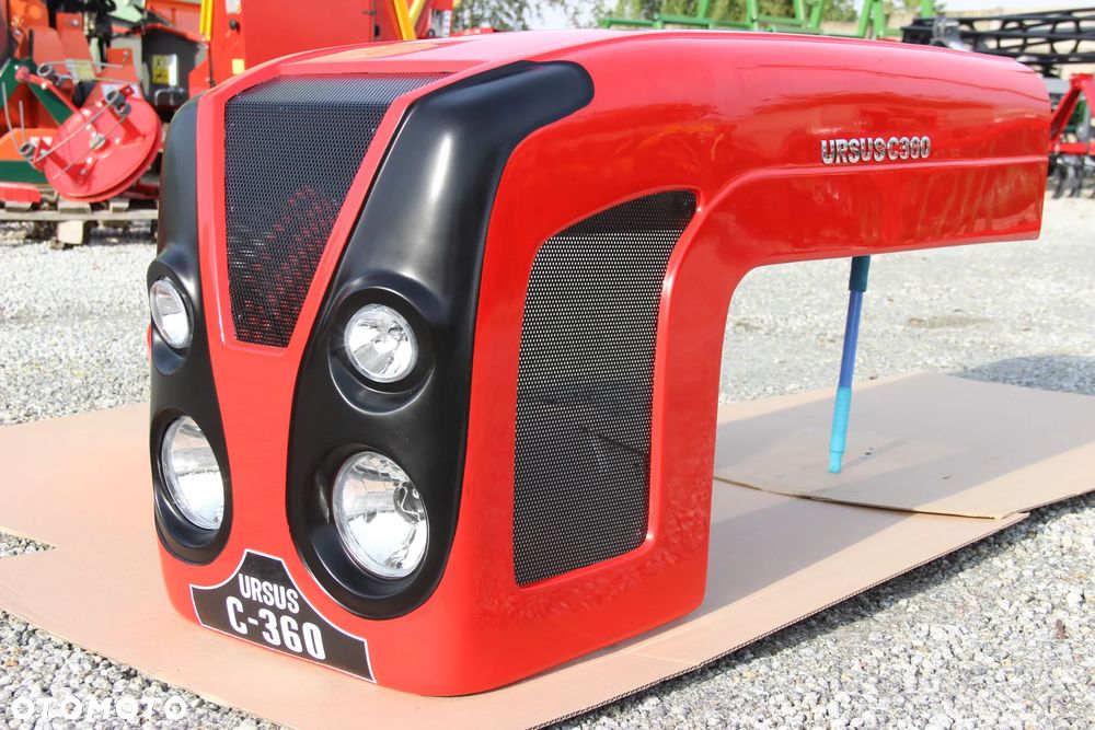 Maska ciągnikowa tworzywo Ursus C360 C-360 model 03 branson - 2