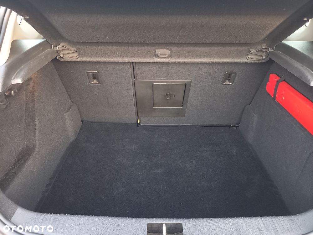 Opel Astra 1.6 Enjoy - 9