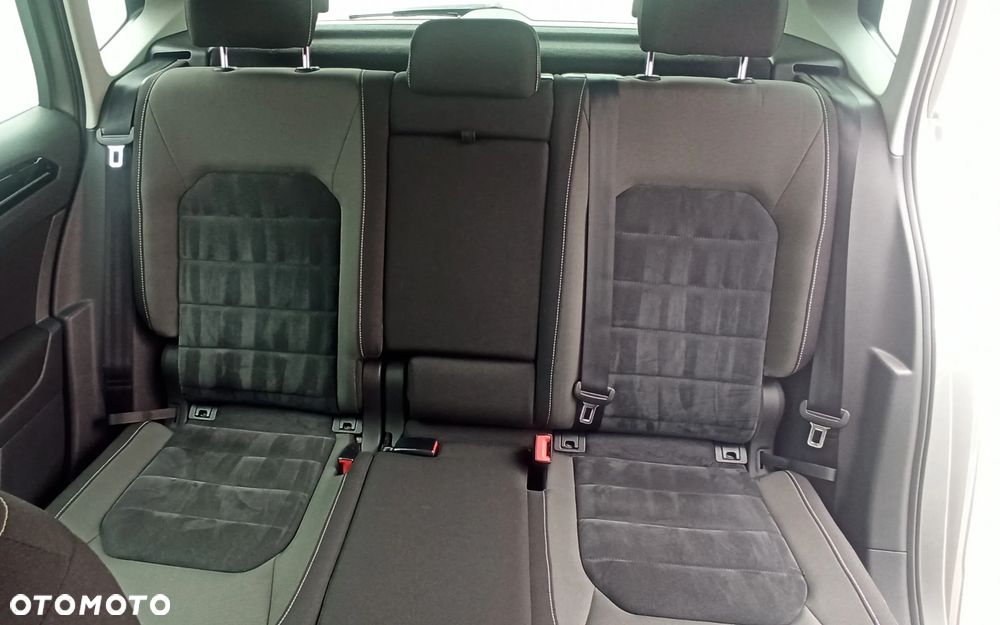 Volkswagen Golf Sportsvan SV 1.4 TSI BMT Highline DSG - 25