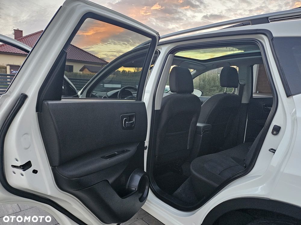 Nissan Qashqai - 14