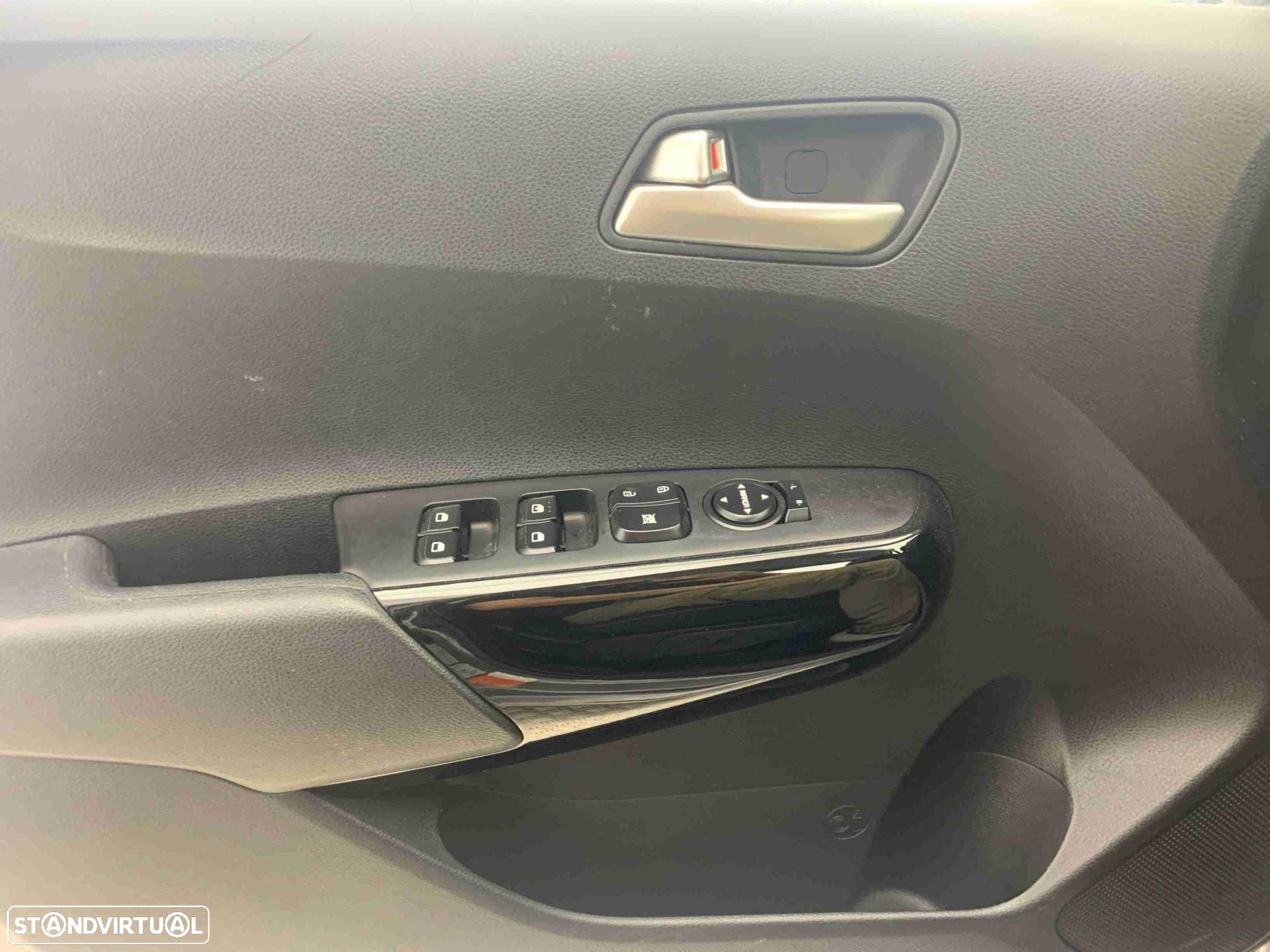 Kia Picanto 1.0 CVVT Urban - 11