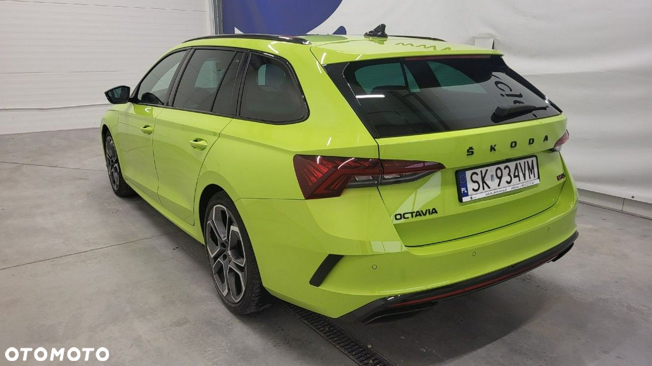 Skoda Octavia - 8