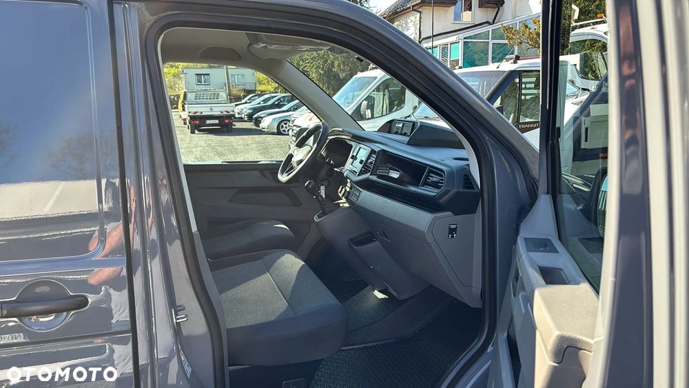 Volkswagen Transporter T6,1 - 17