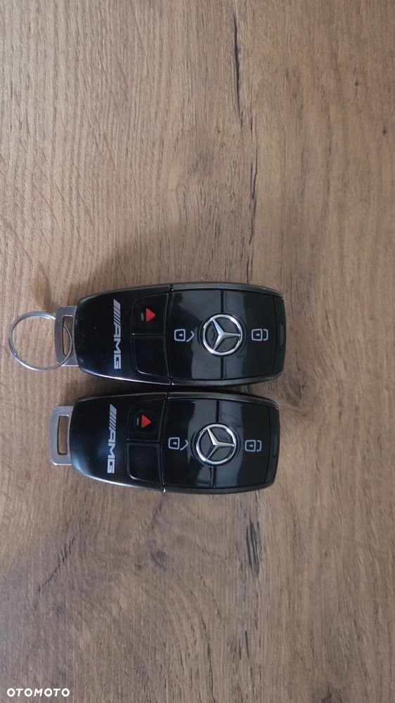 Mercedes-Benz GLB AMG 35 4-Matic - 36