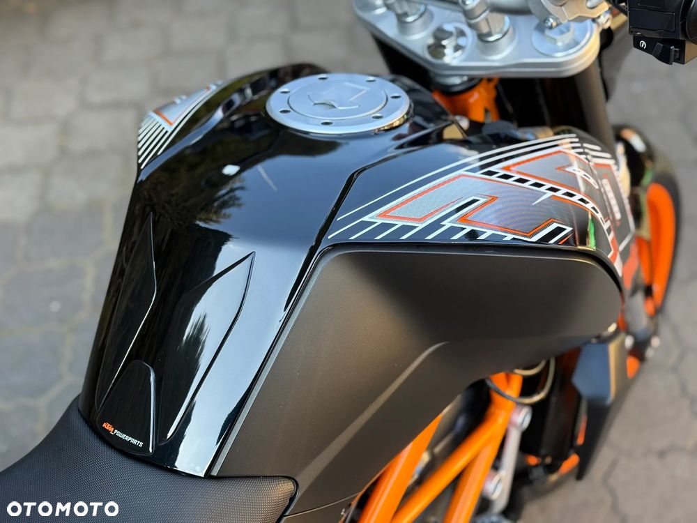 KTM Duke - 21