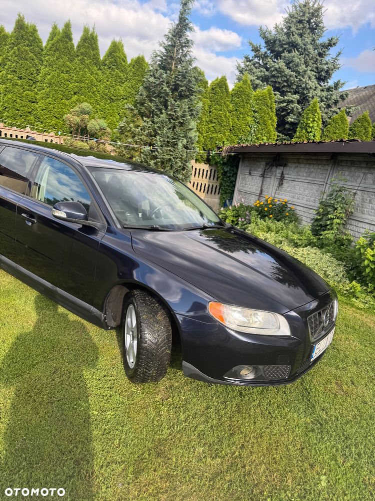 Volvo V70 2009 photo 3