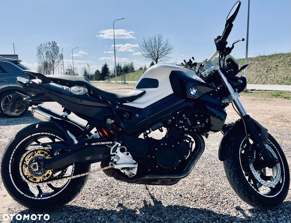 BMW F - 2