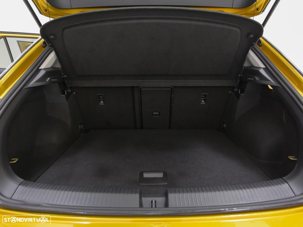 VW T-Roc 2.0 TDI R-Line DSG - 12