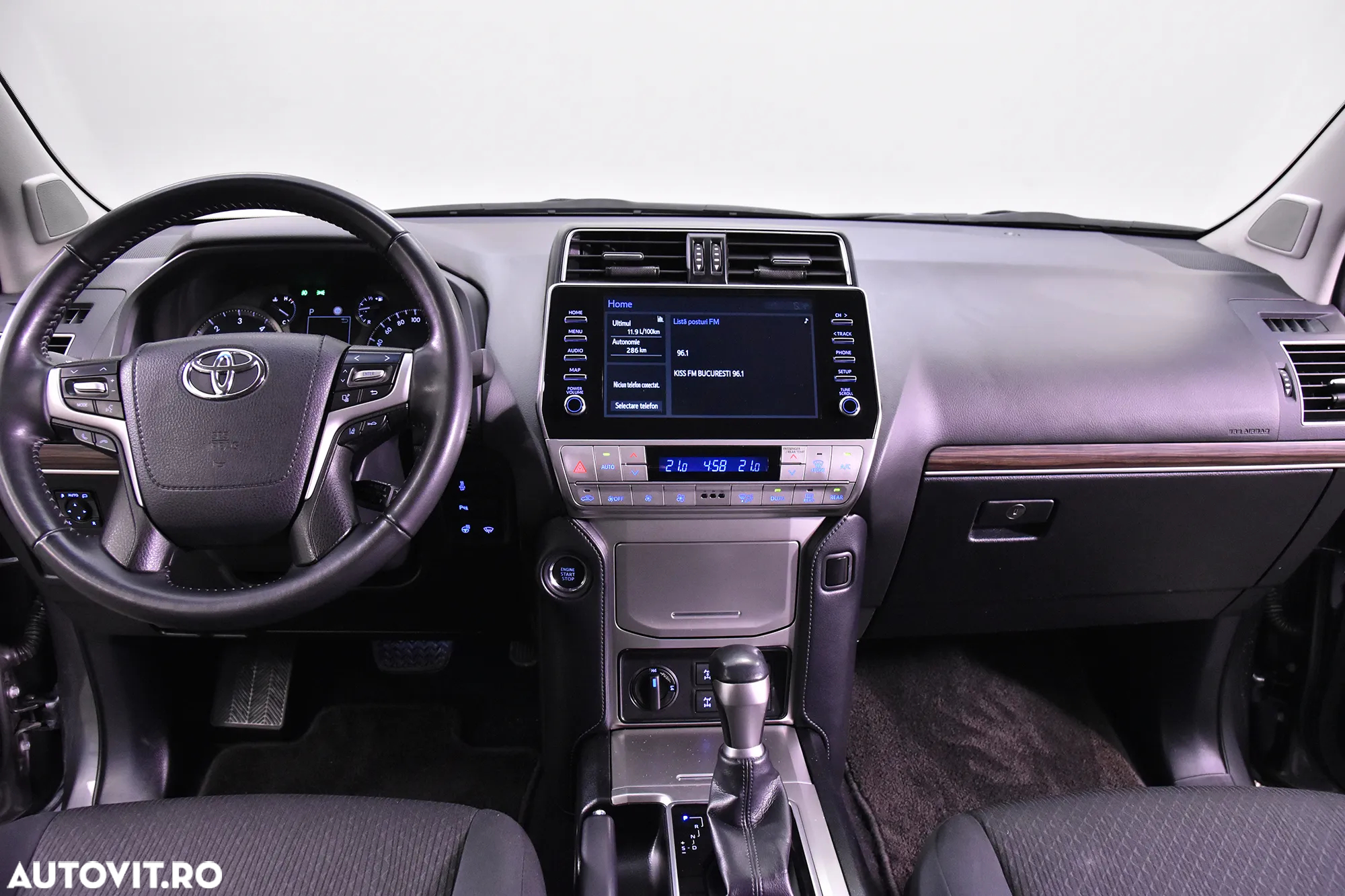 Toyota Land Cruiser - 9