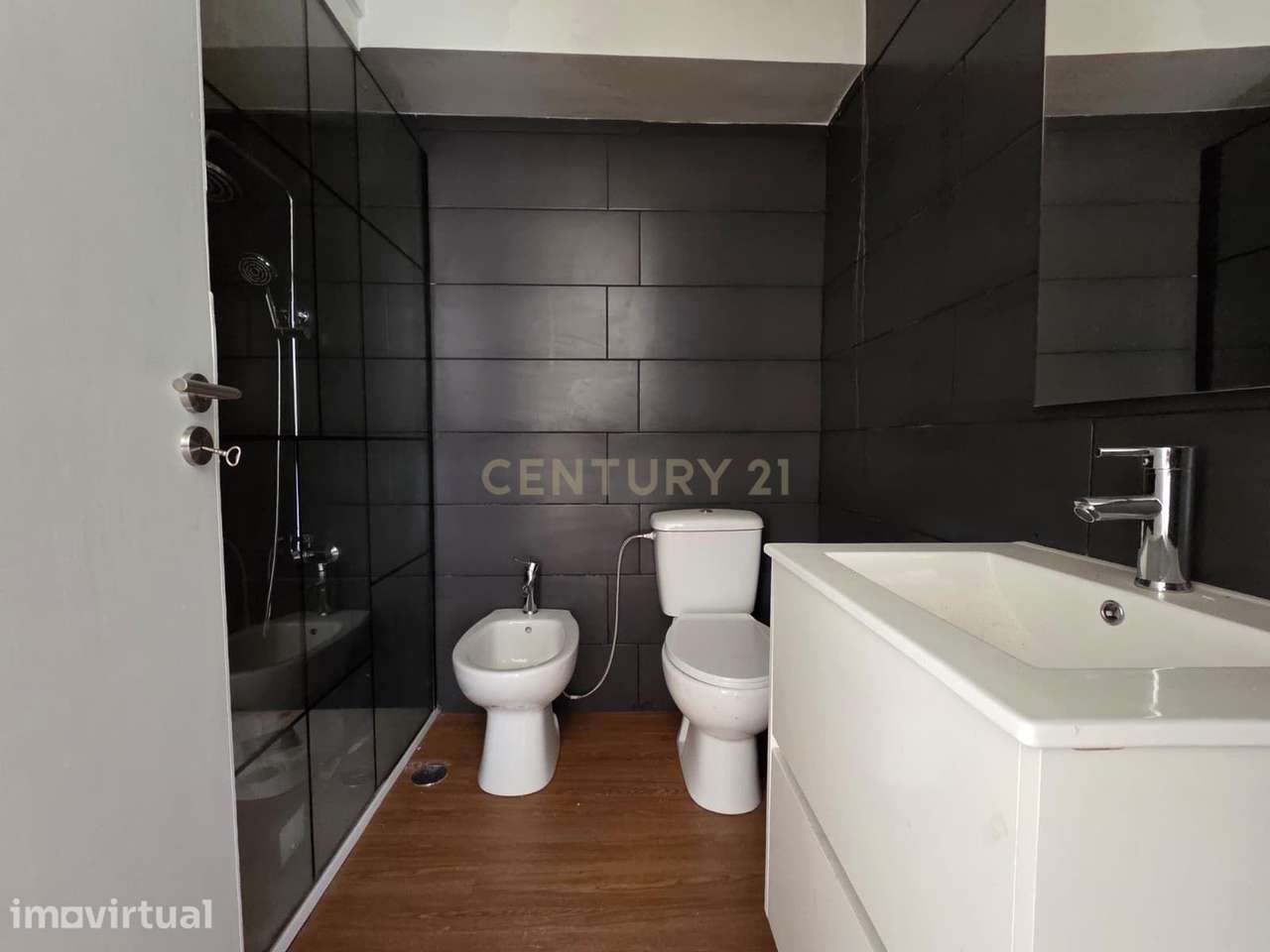Arrendamento | Apartamento T2 | 1º Andar| Terraço | Leça da Palmeira - Grande imagem: 4/25