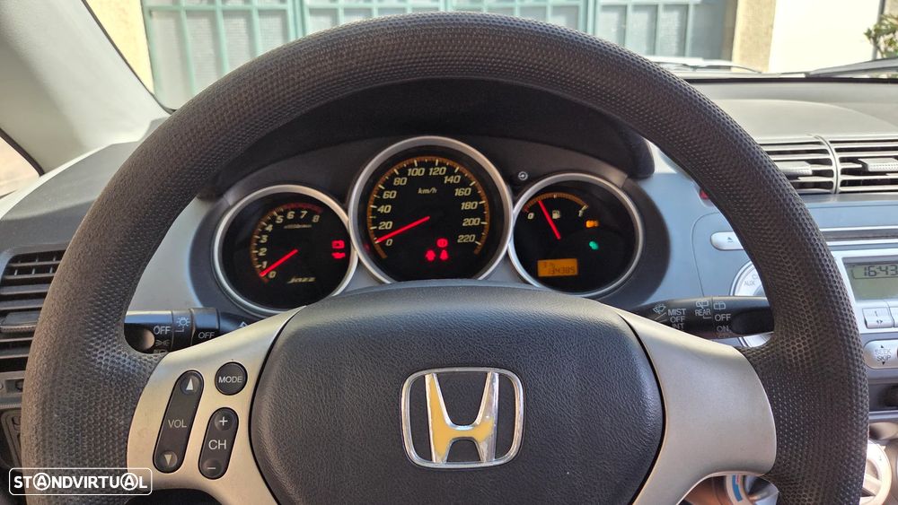 Honda Jazz 1.2 Live - 9
