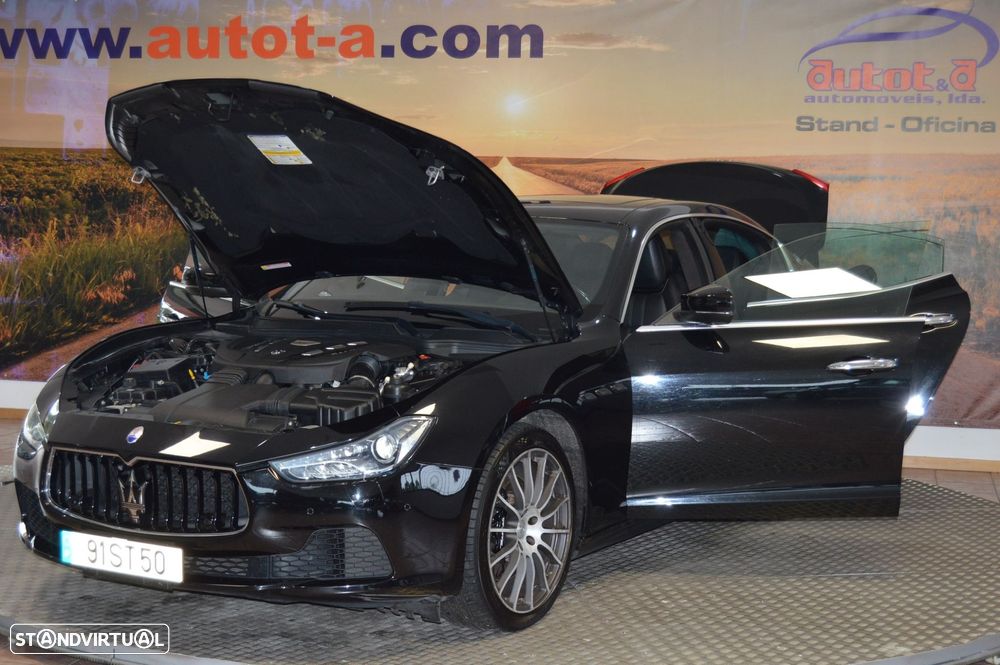 Maserati Ghibli 3.0 V6 - 9