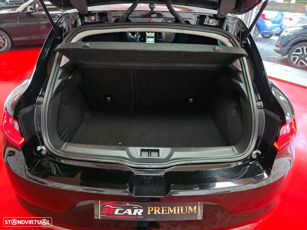 Renault Mégane 1.5 Blue dCi GT Line - 32