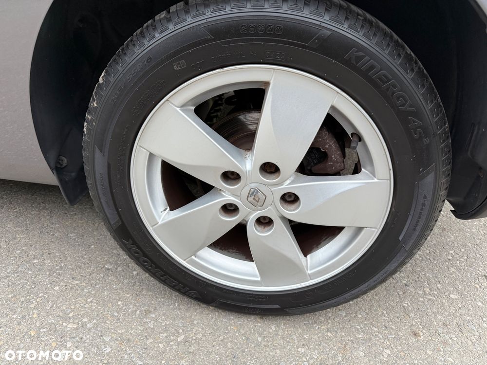 Renault Megane 1.6 16V 110 Dynamique - 10