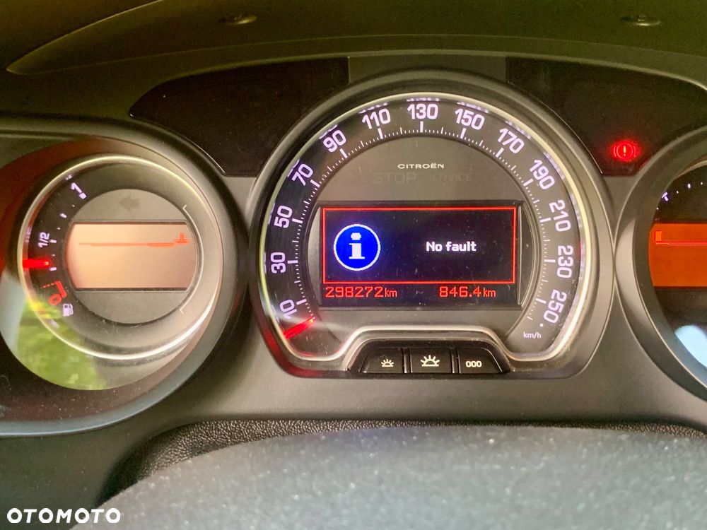 Citroën C5 2.2 HDi Exclusive Equilibre Navi - 23