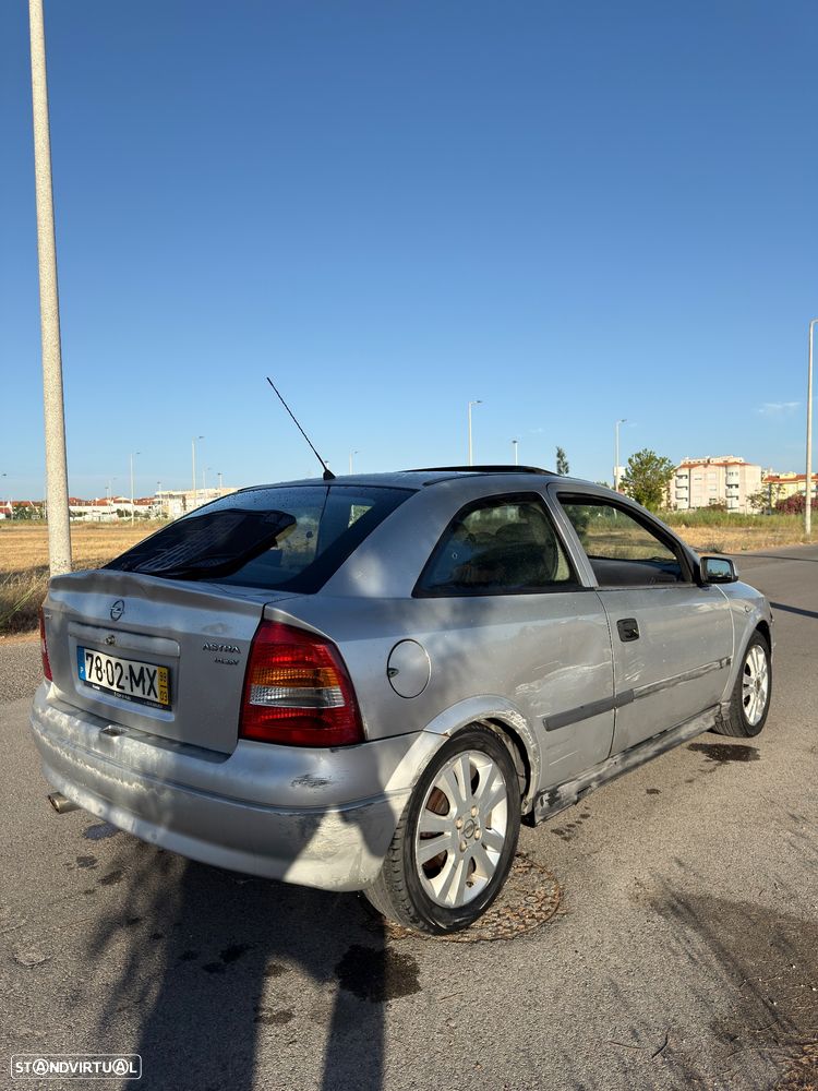 Opel Astra 1.4i 16V - 6